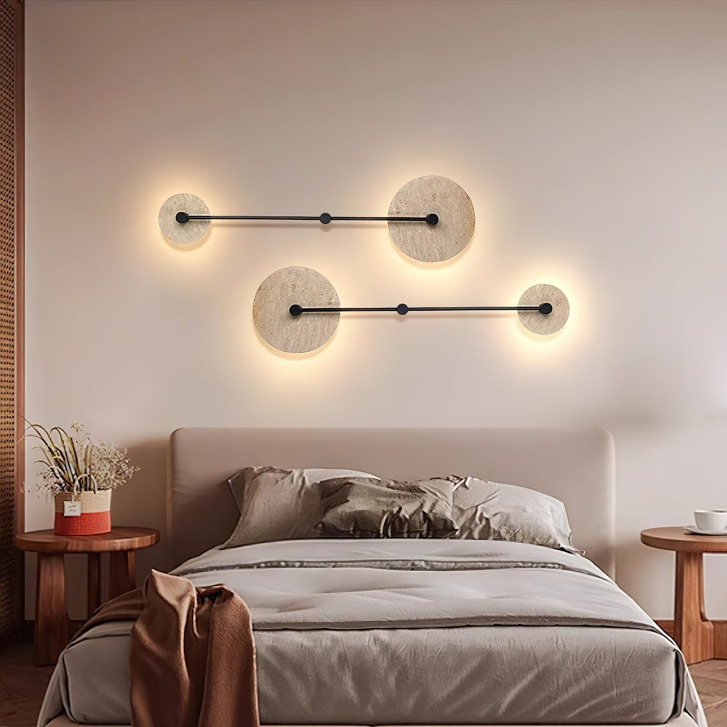 Mito Travertine Wall Lamp
