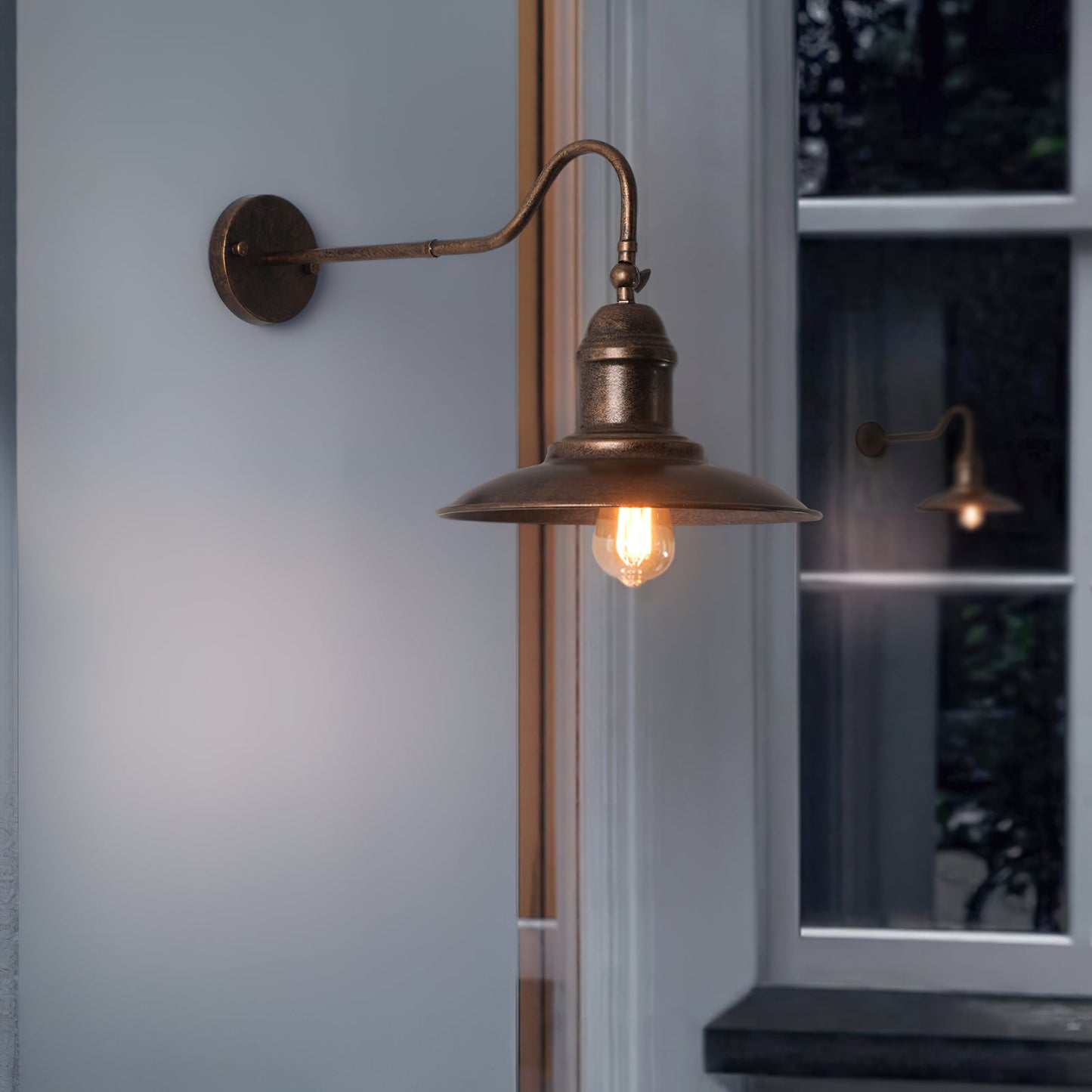 Moddeny Wall Lamp
