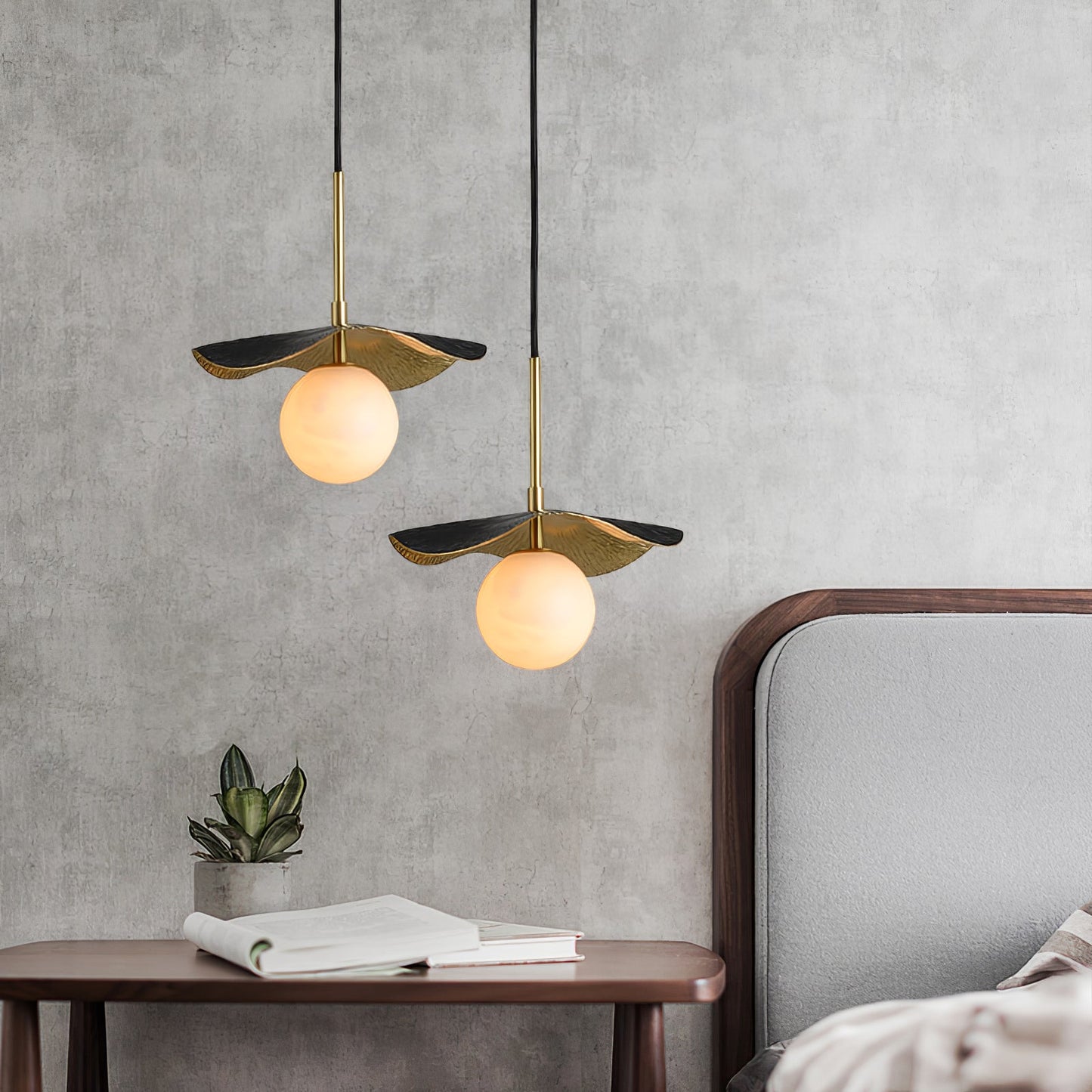 Montera Alabaster Pendant Light