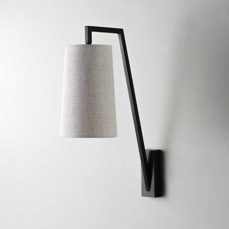 Monty Wall Lamp