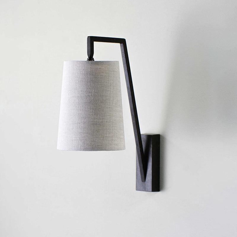 Monty Wall Lamp