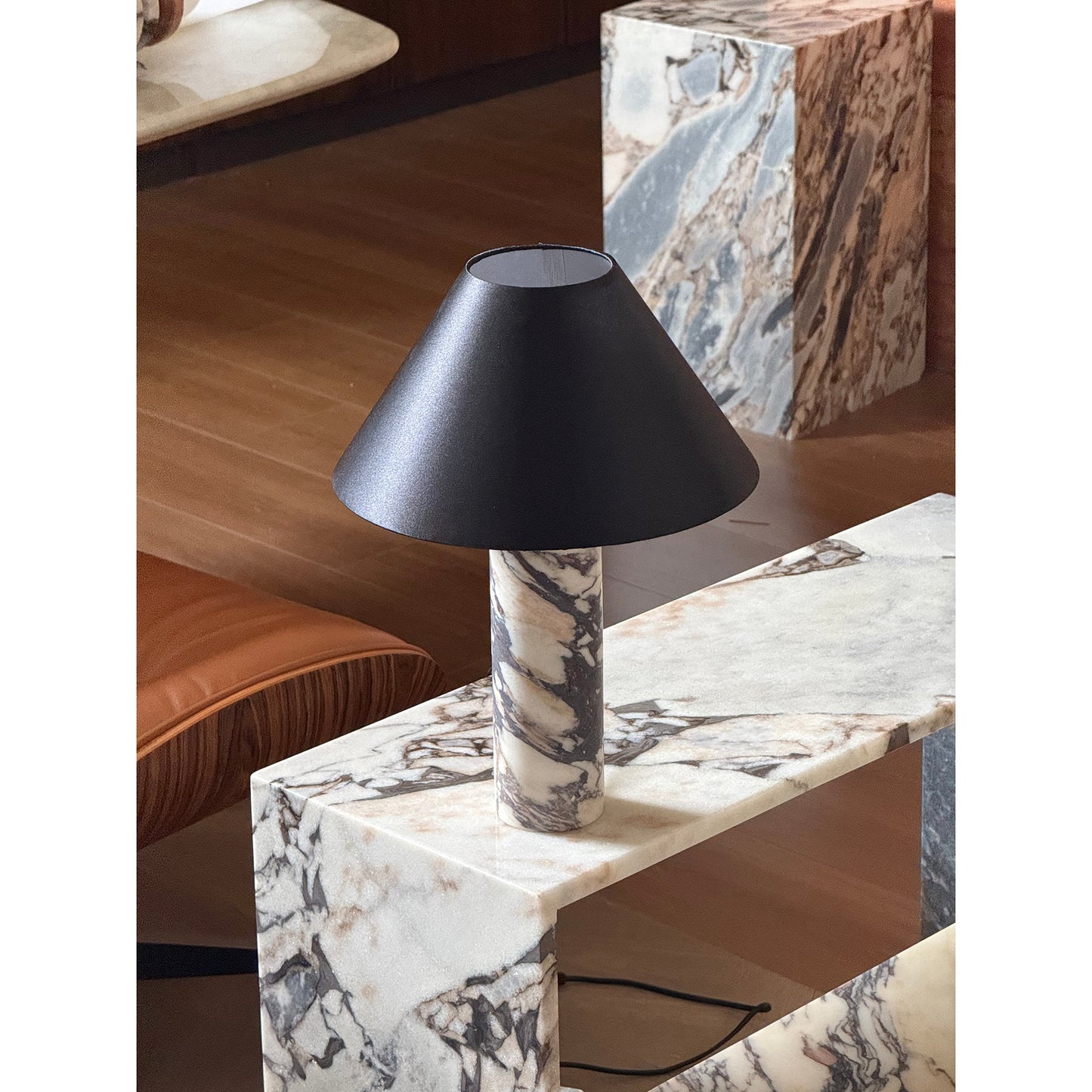 Morola Table Lamp