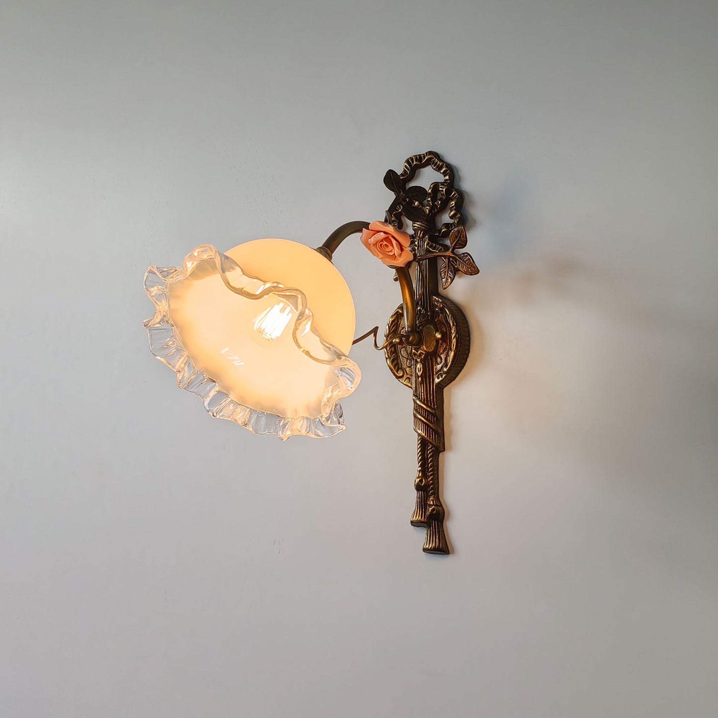 Neiman Wall Lamp
