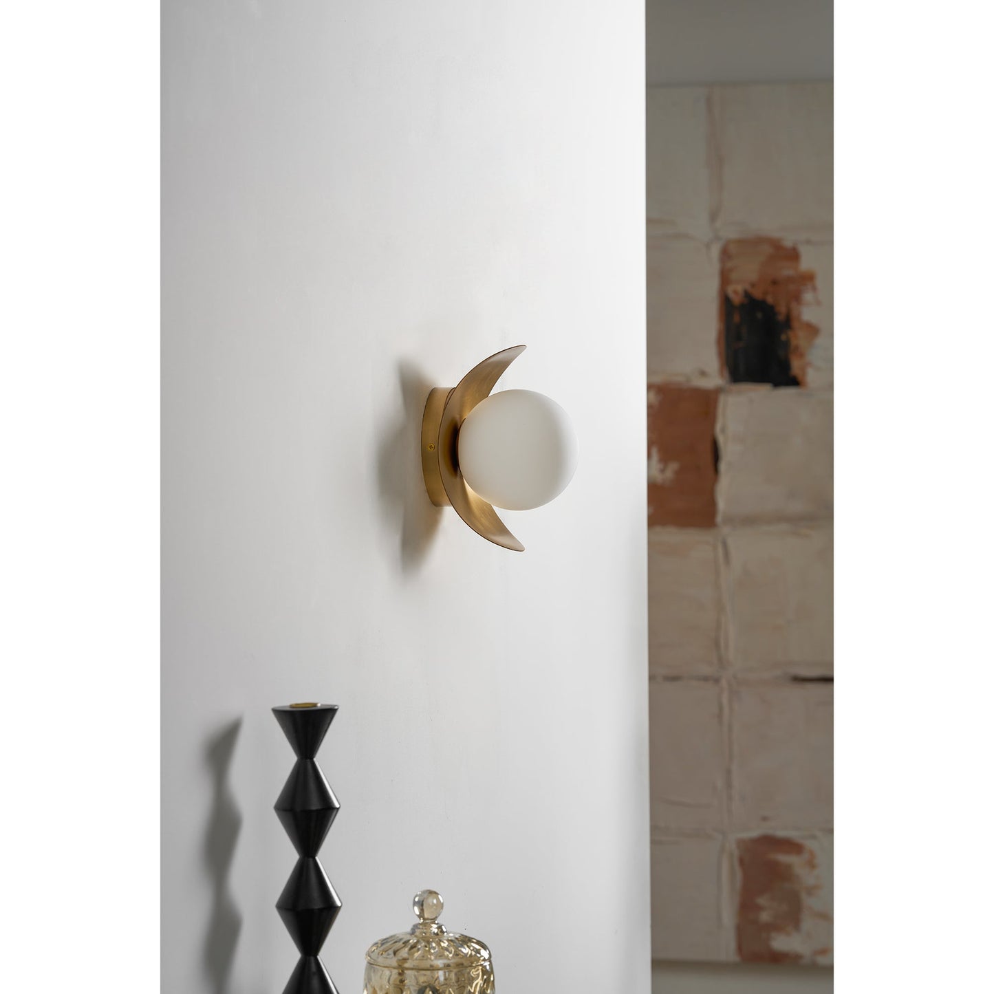 Nouvel Wall Lamp