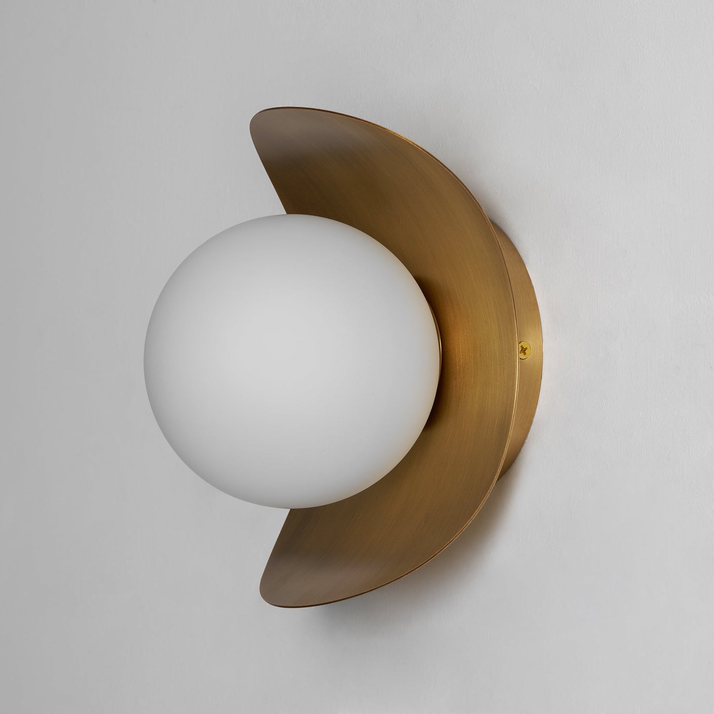 Nouvel Wall Lamp