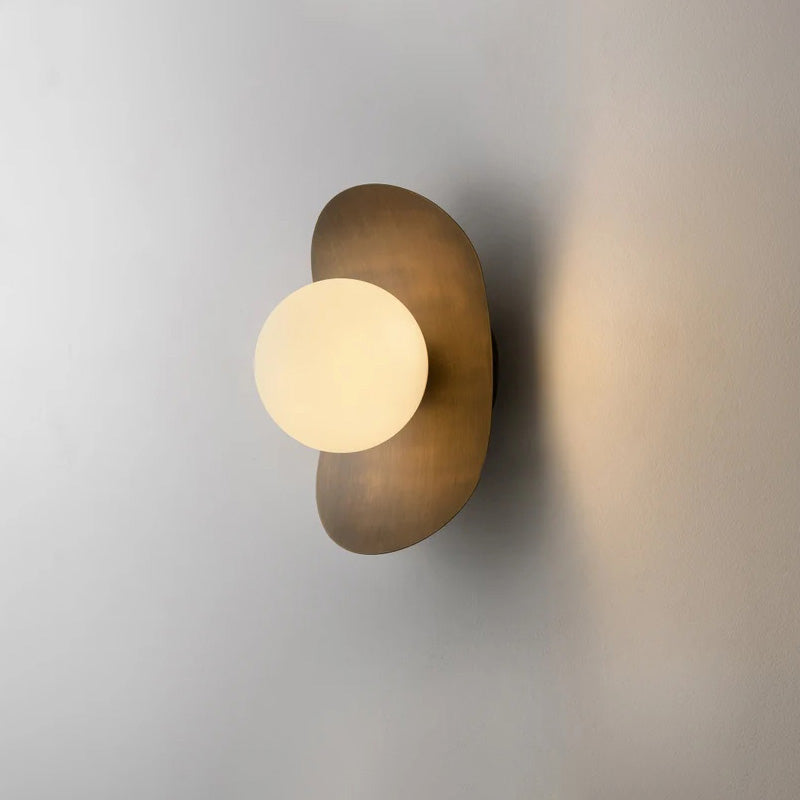 Nouvel Wall Lamp