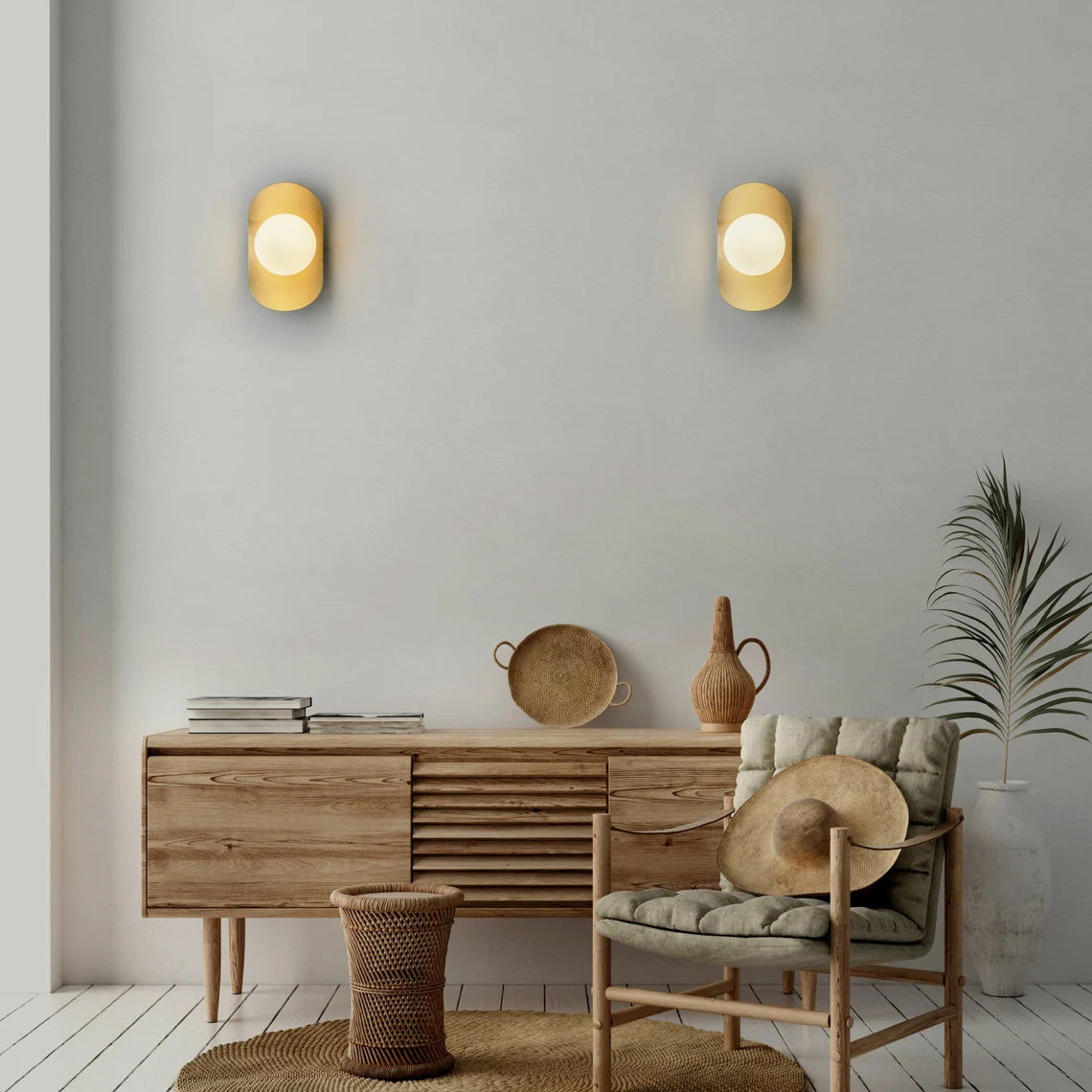 Nouvel Wall Lamp