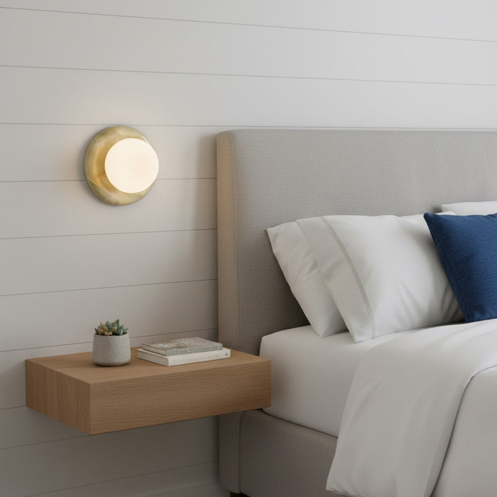 Novi Onyx Wall Lamp