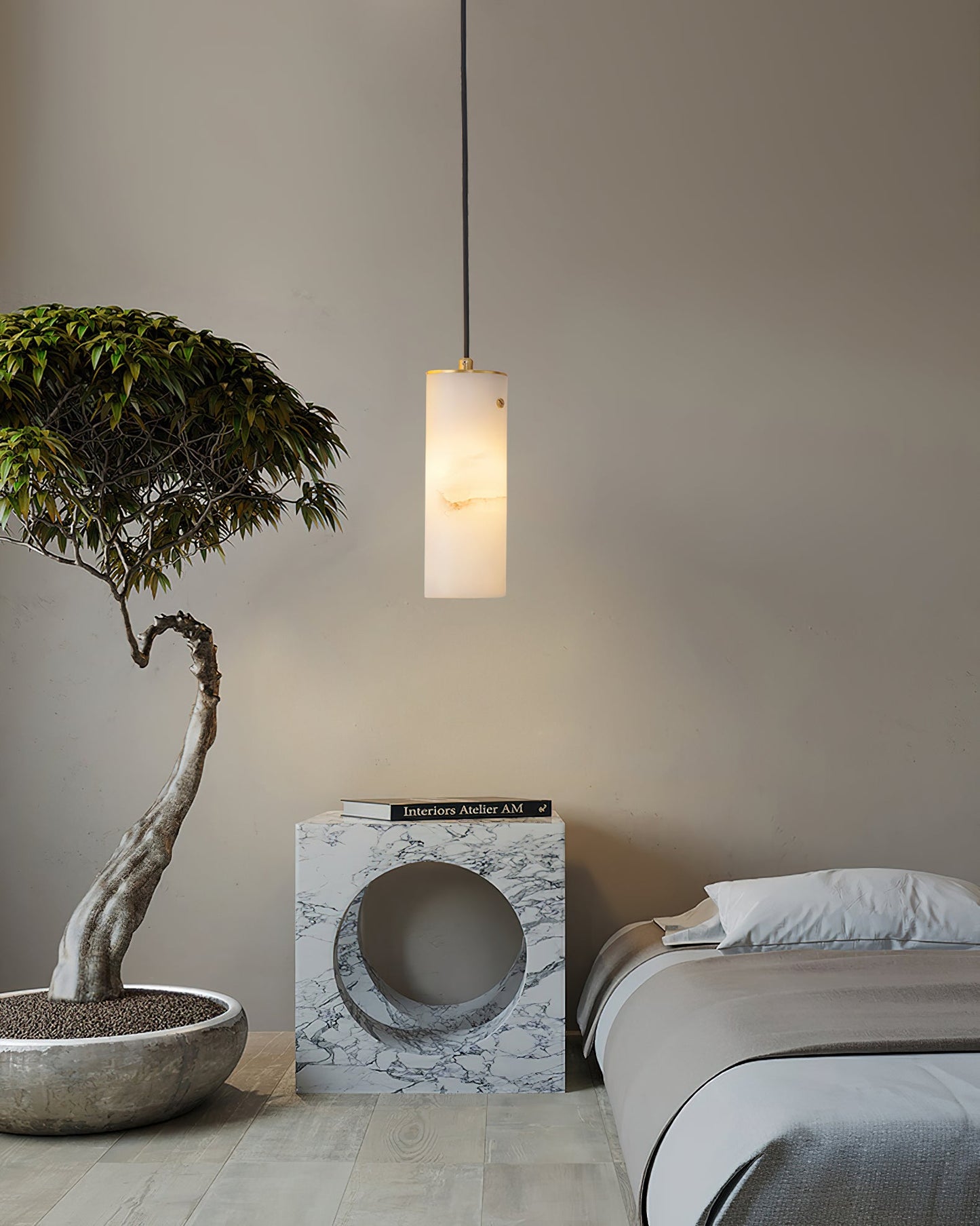Nula Vertical Alabaster Pendant Light