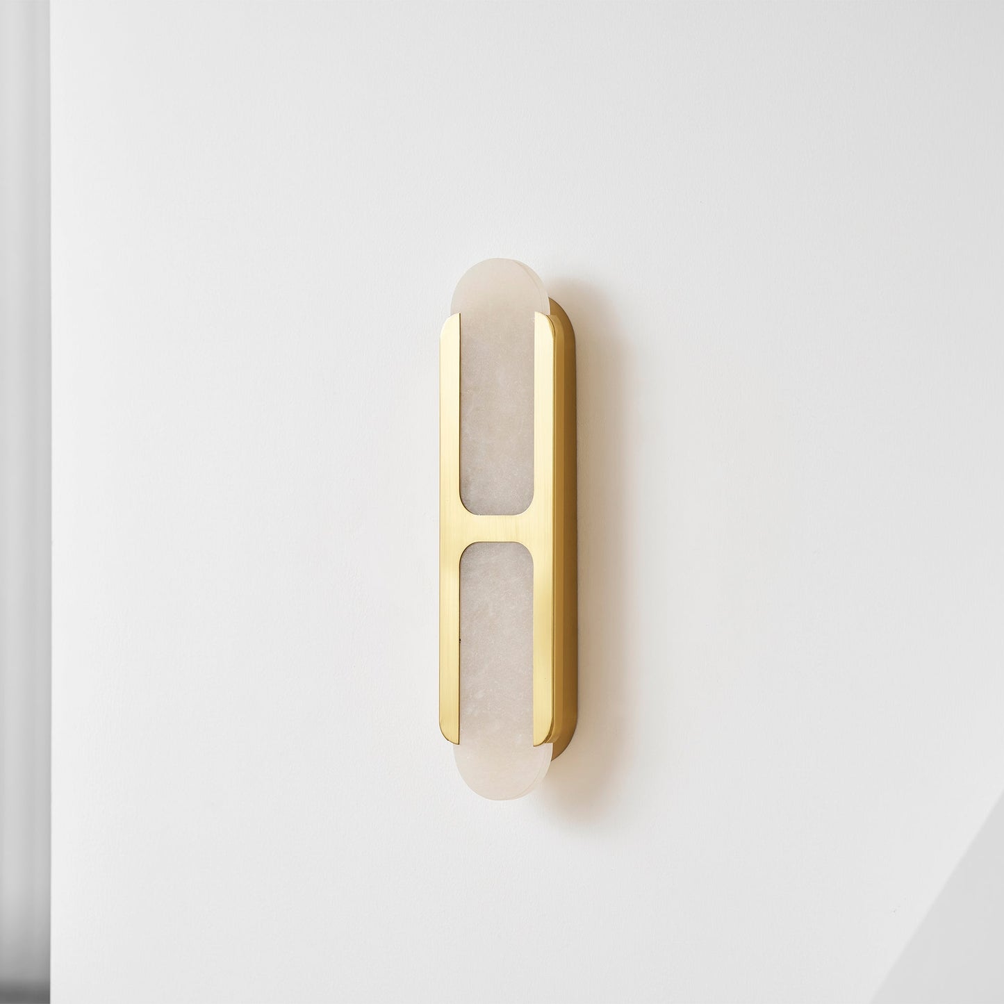 Odin Alabaster Wall Lamp