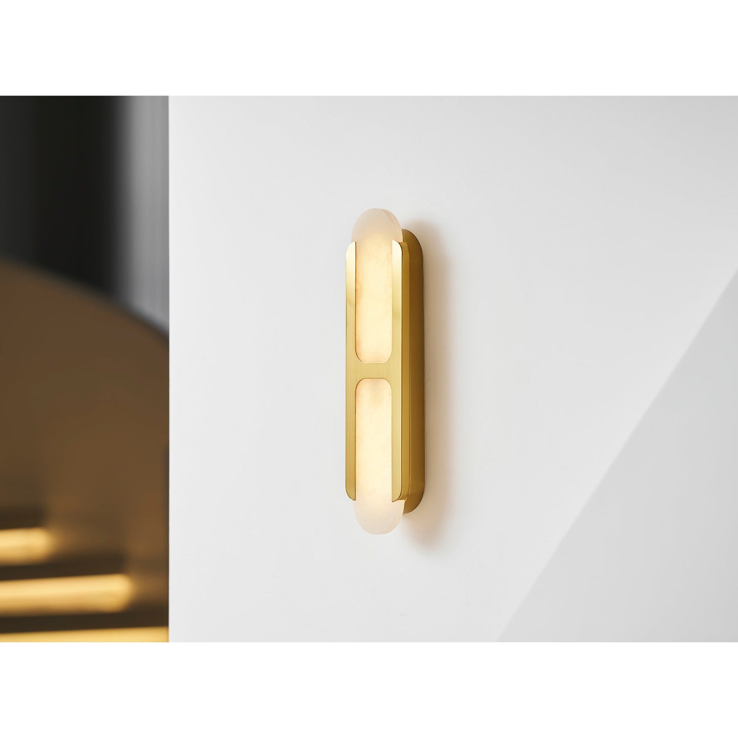 Odin Alabaster Wall Lamp