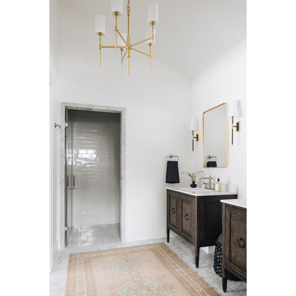 Olivia Chandelier
