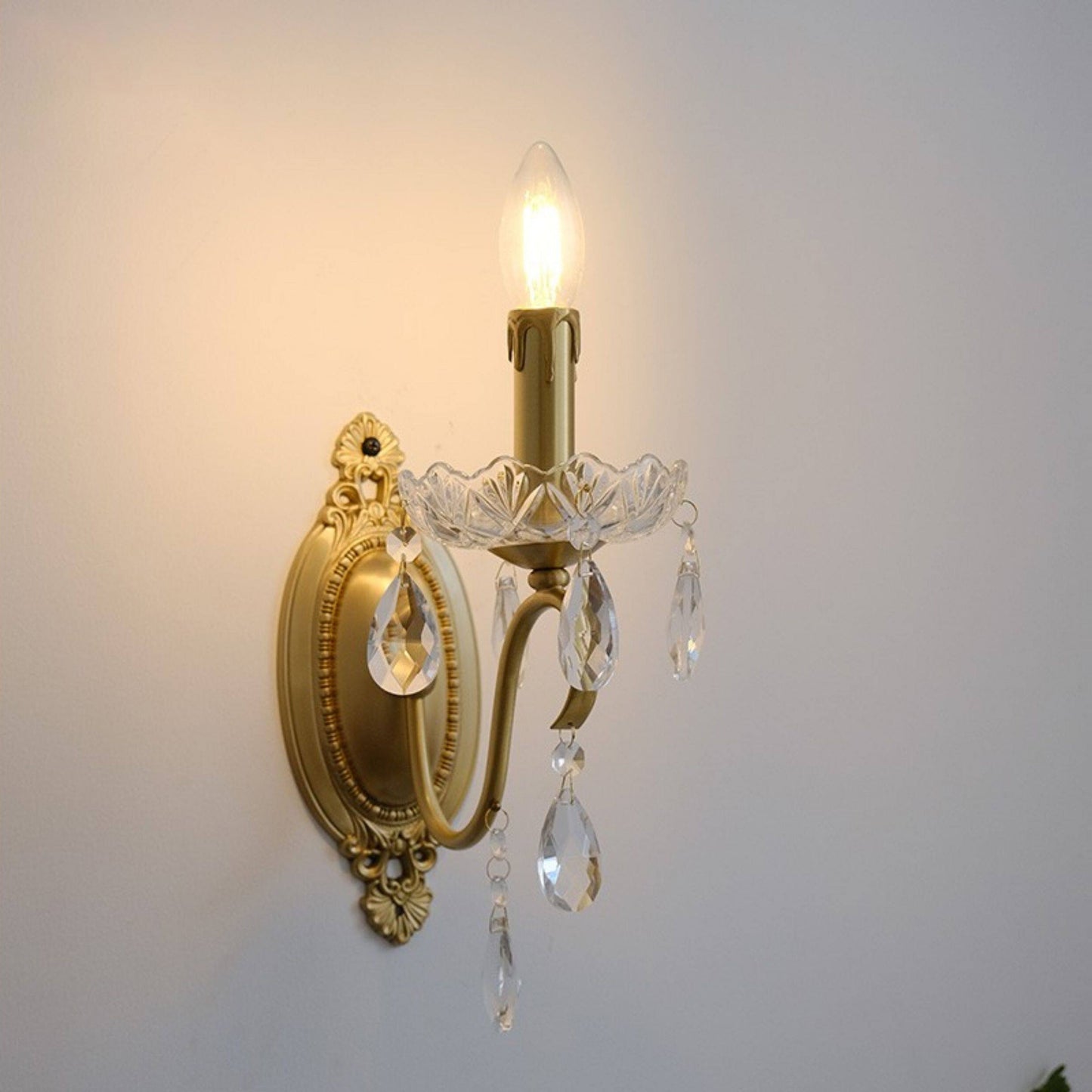 Ondersley Crystal Wall Lamp