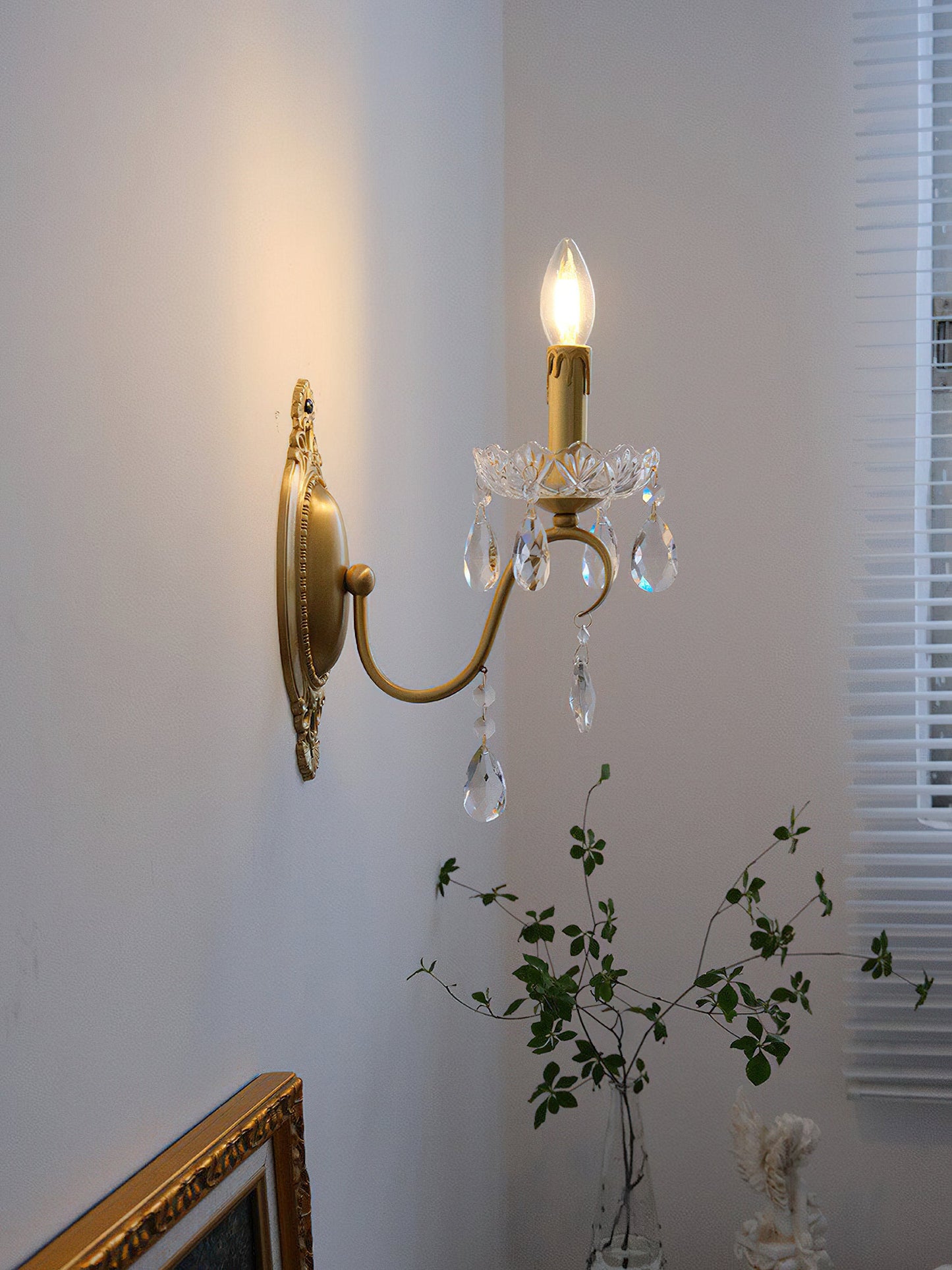 Ondersley Crystal Wall Lamp