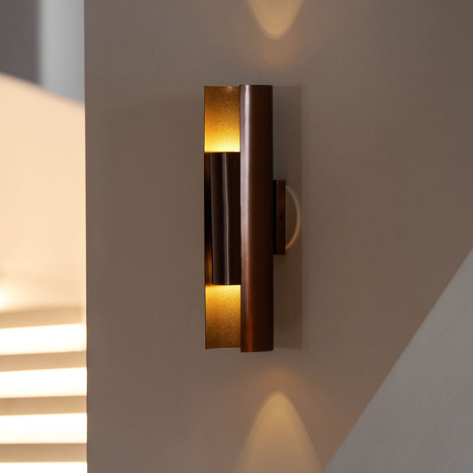 Nyx Wall Lamp