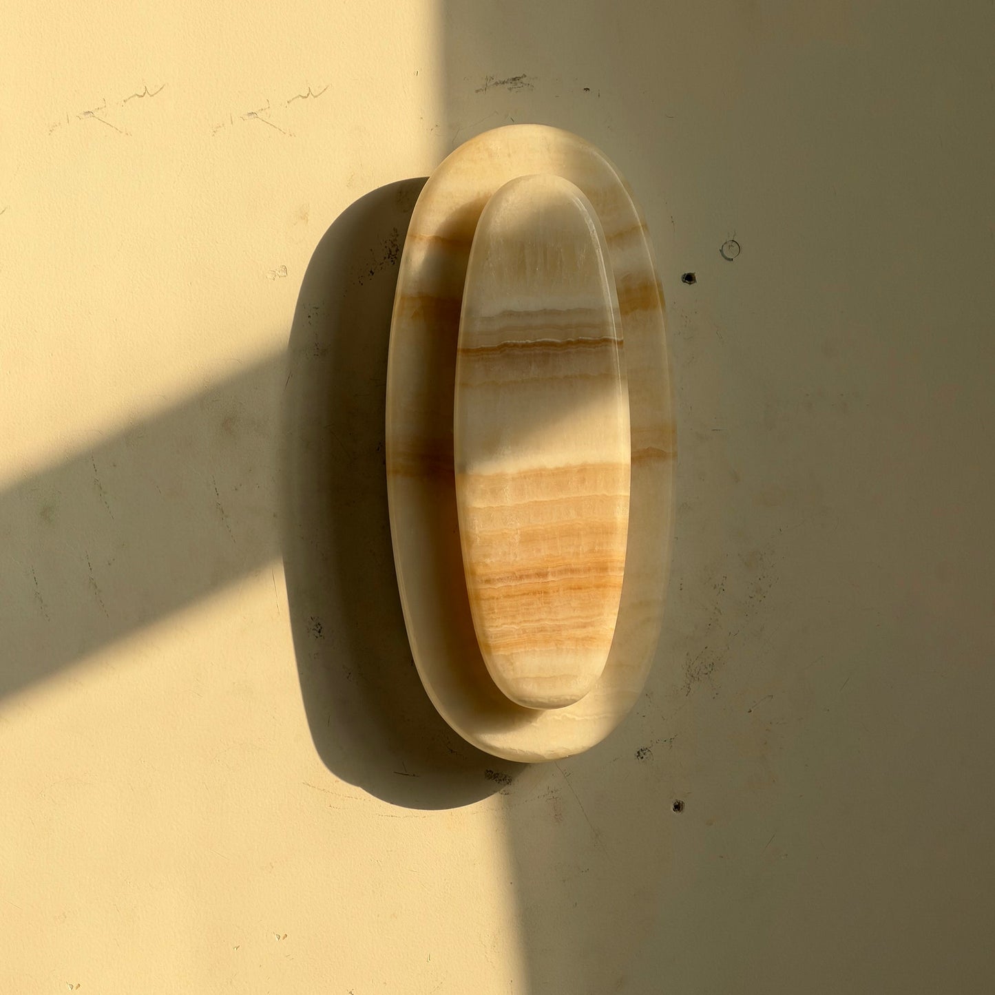 Oro Onyx Wall Lamp