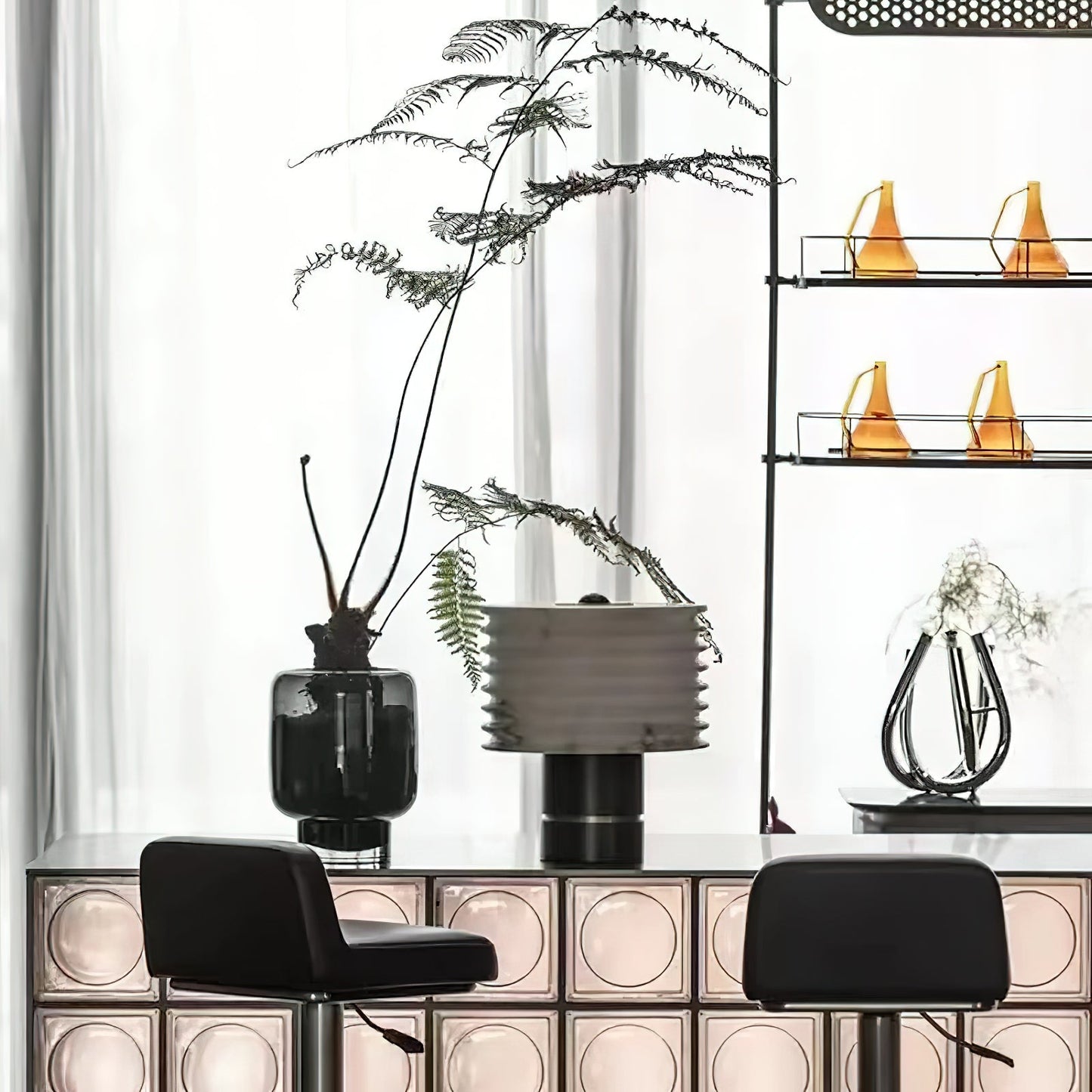 Outela Alabaster Table Lamp