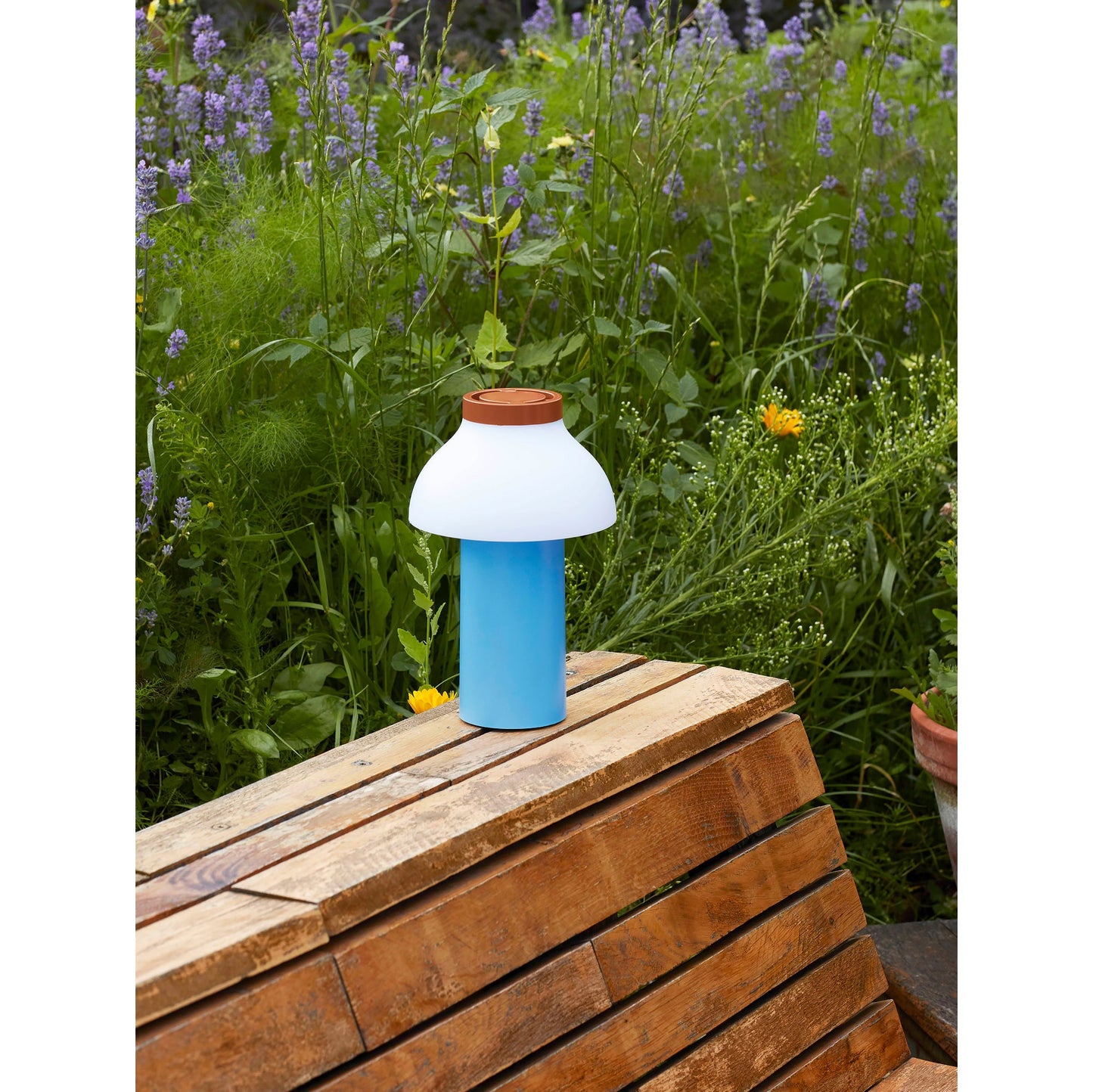PC Portable Table Lamp (Built-in Battery)