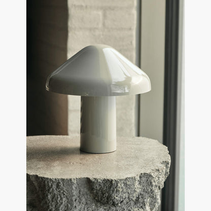 Pao Portable Table Lamp (built-in battery)