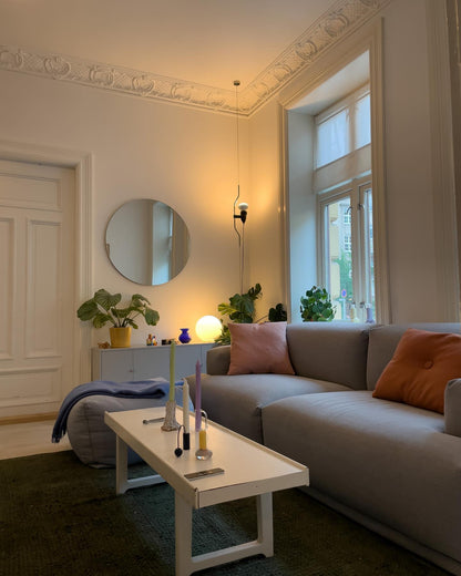 Floor-to-Ceiling Tension Cable Lamp – Adjustable Spotlight