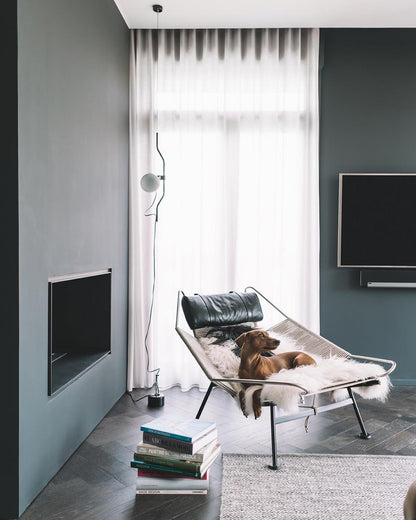 Floor-to-Ceiling Tension Cable Lamp – Adjustable Spotlight