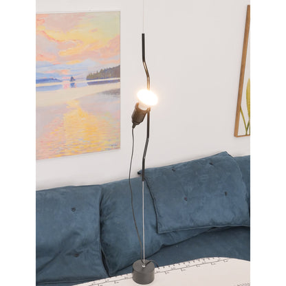 Floor-to-Ceiling Tension Cable Lamp – Adjustable Spotlight