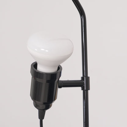 Floor-to-Ceiling Tension Cable Lamp – Adjustable Spotlight