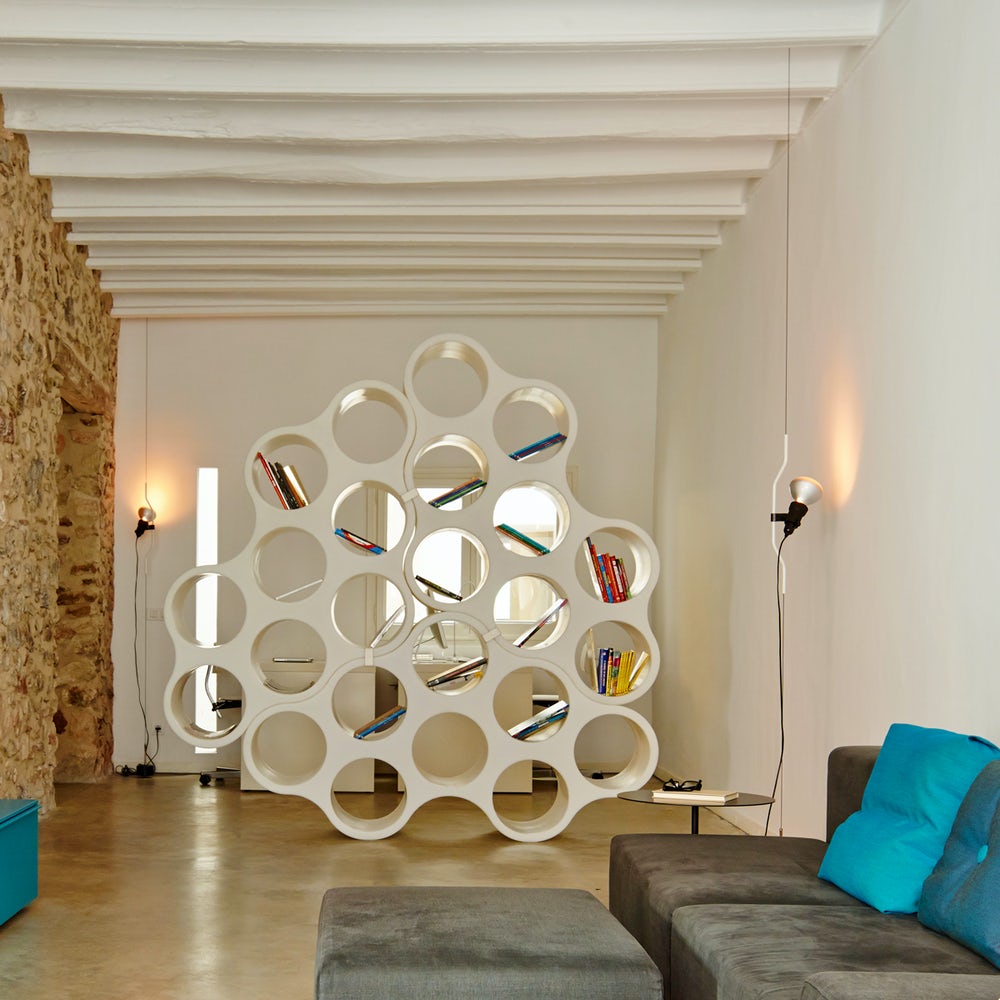 Floor-to-Ceiling Tension Cable Lamp – Adjustable Spotlight