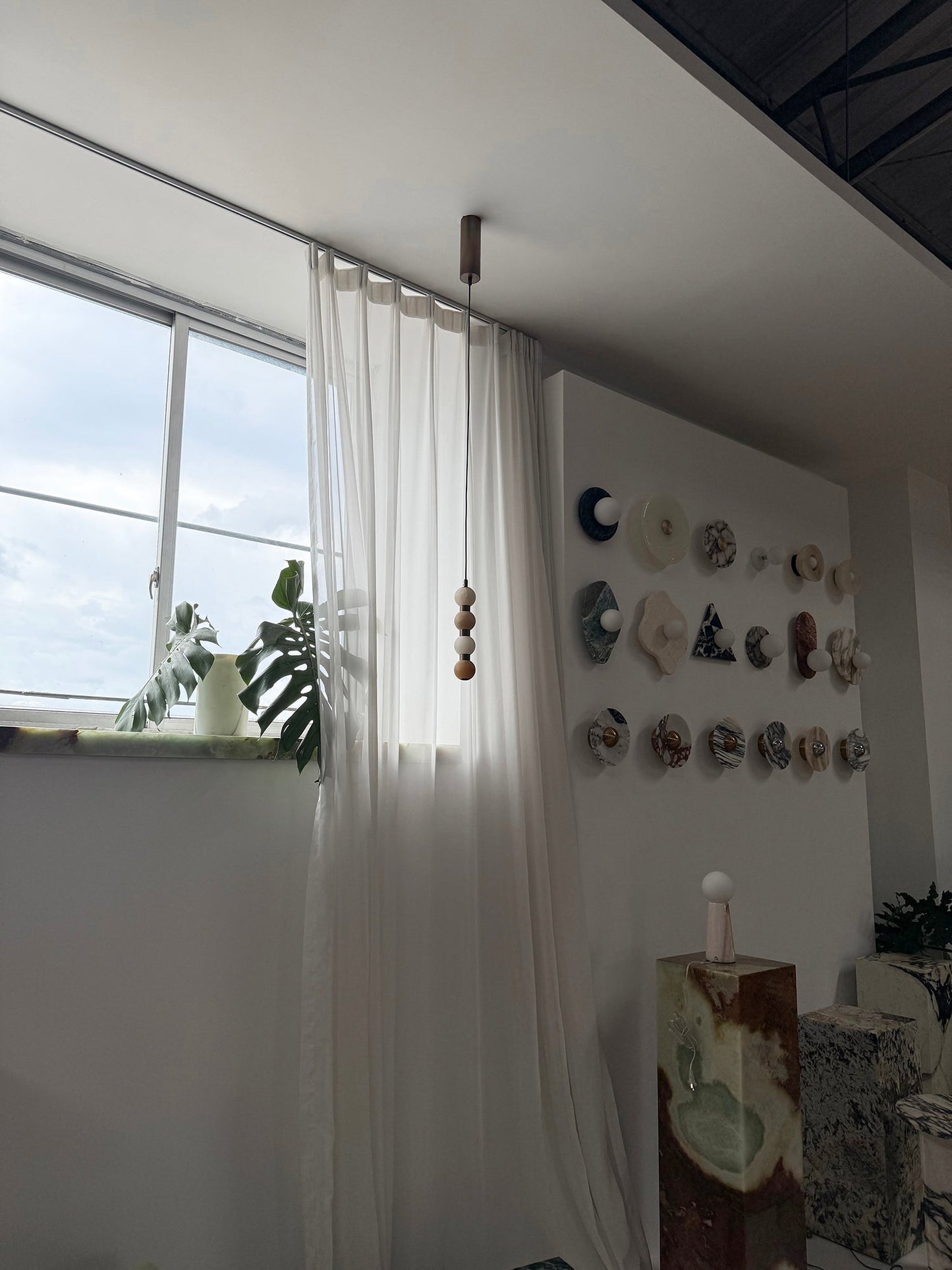 Perle Alabaster Pendant Lamp