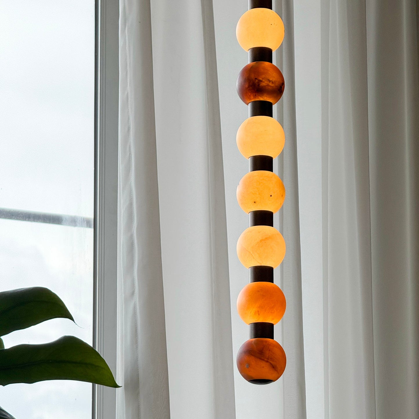 Perle Alabaster Pendant Lamp