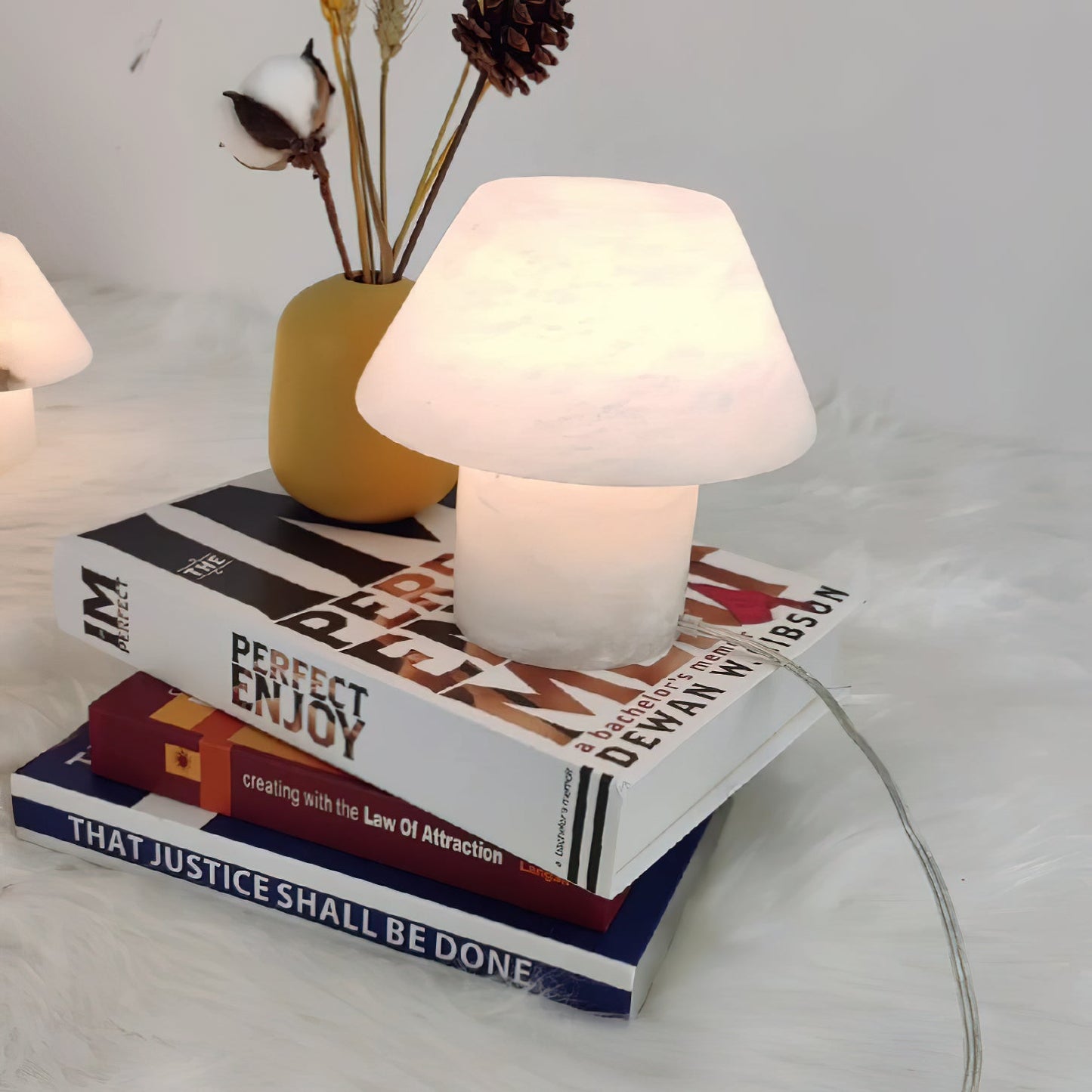 Petra Alabaster Table Lamp