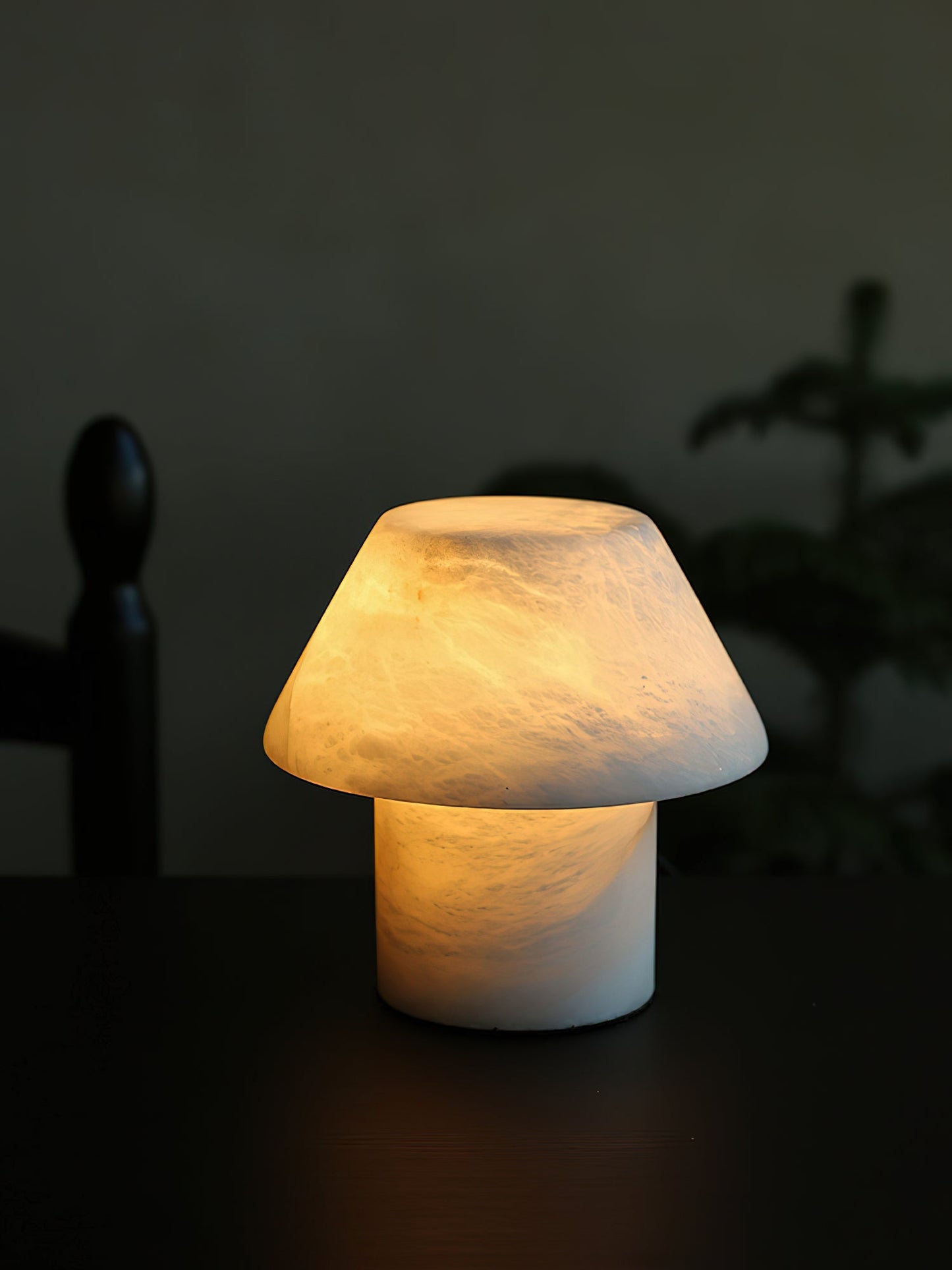 Petra Alabaster Table Lamp