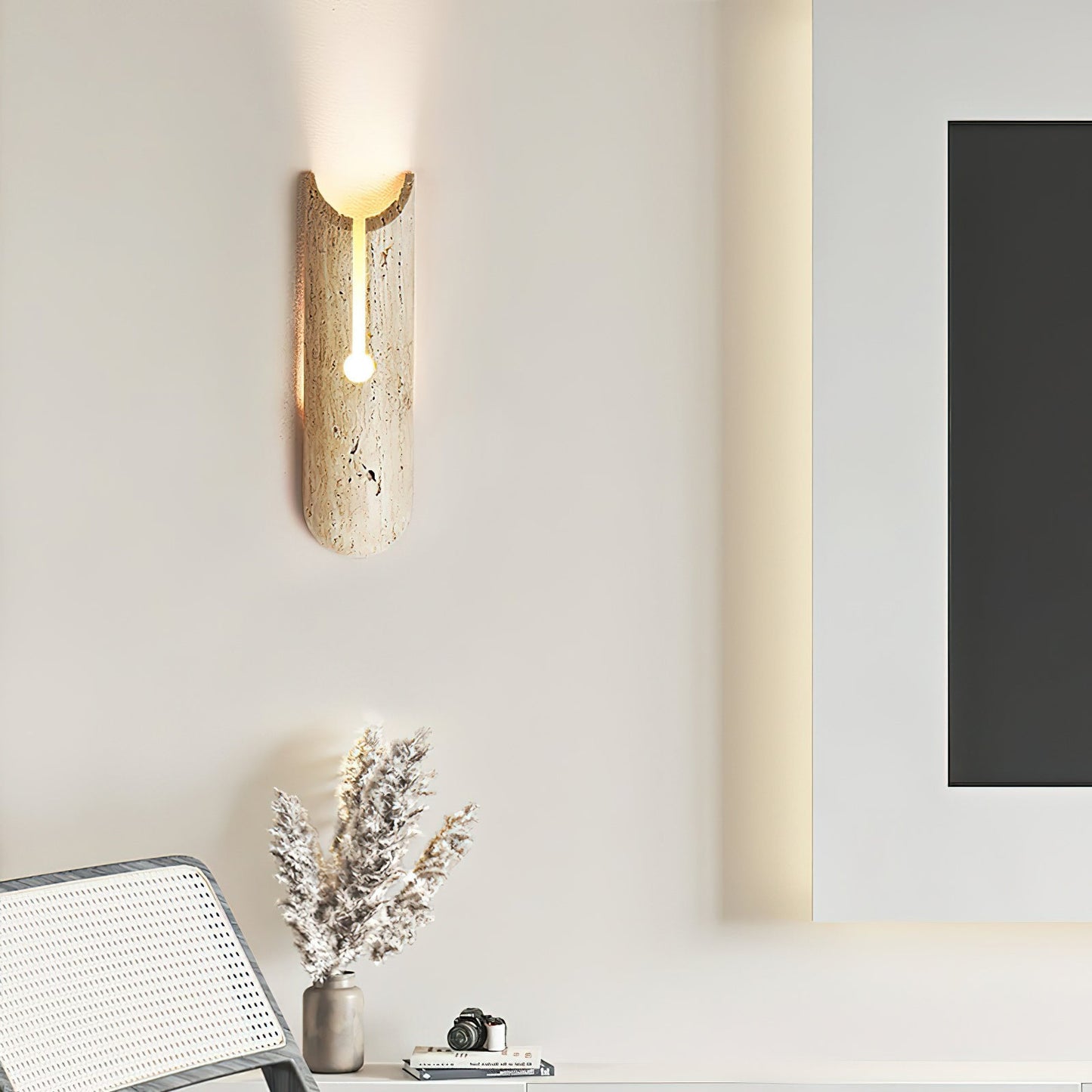 Pille Travertine Wall Lamp