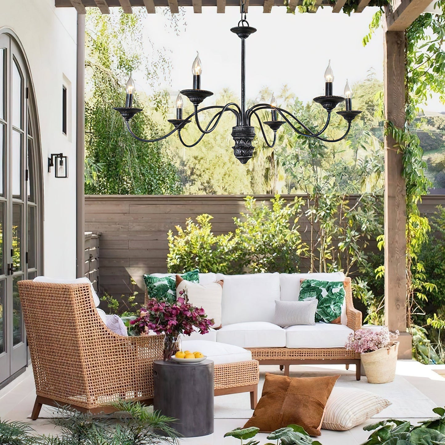Poppy Hill Chandelier