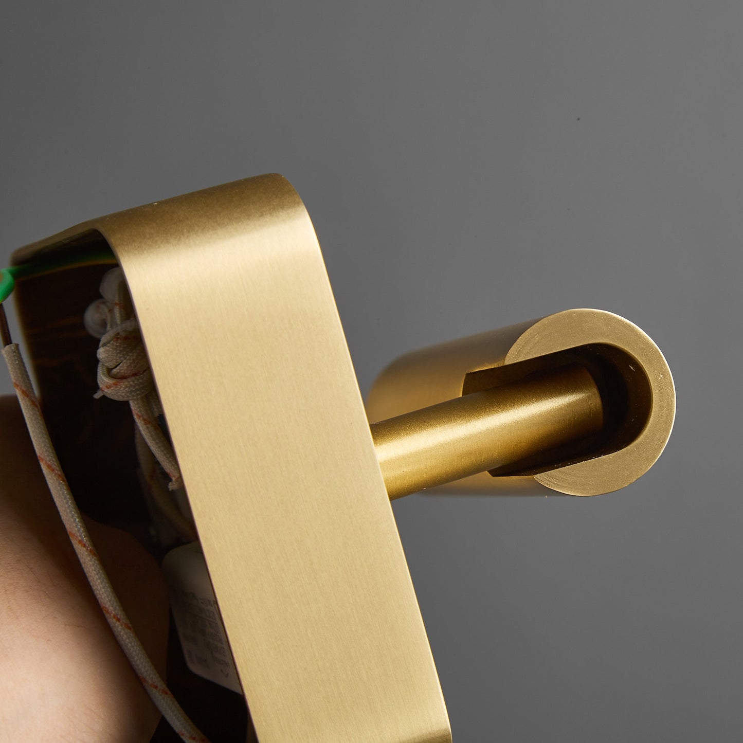 Prea Wall Lamp