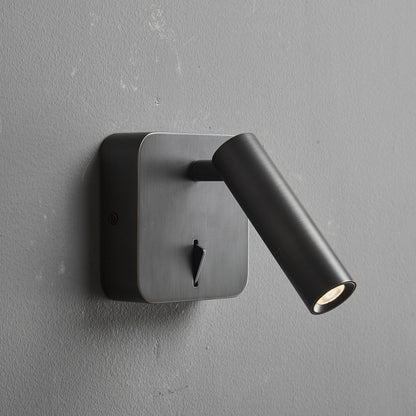 Prea Wall Lamp