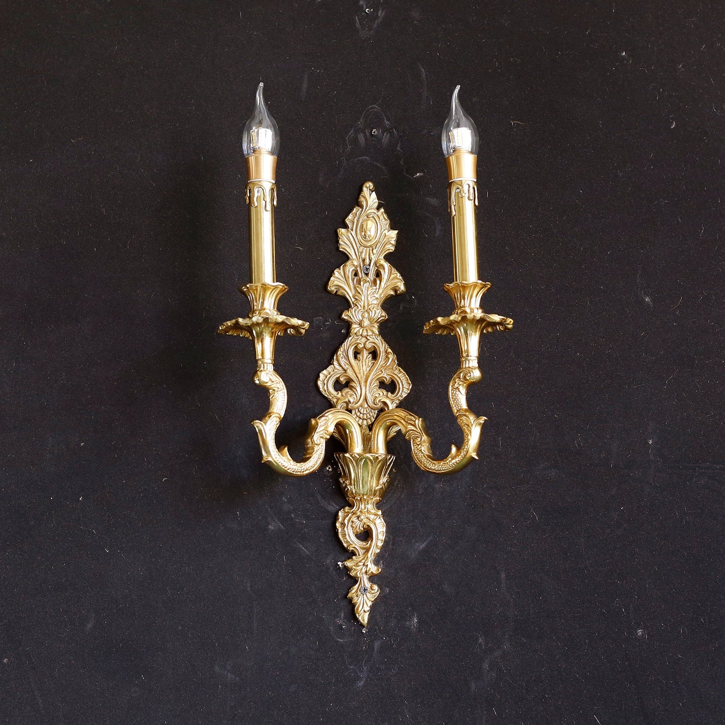 Royal Bee Wall Sconce