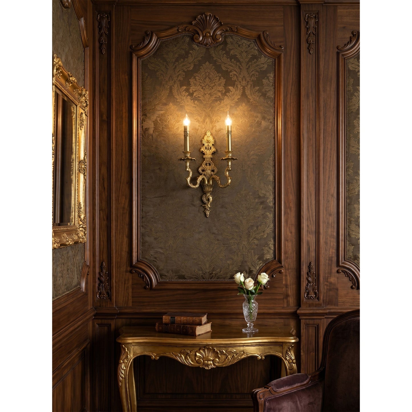 Royal Bee Wall Sconce