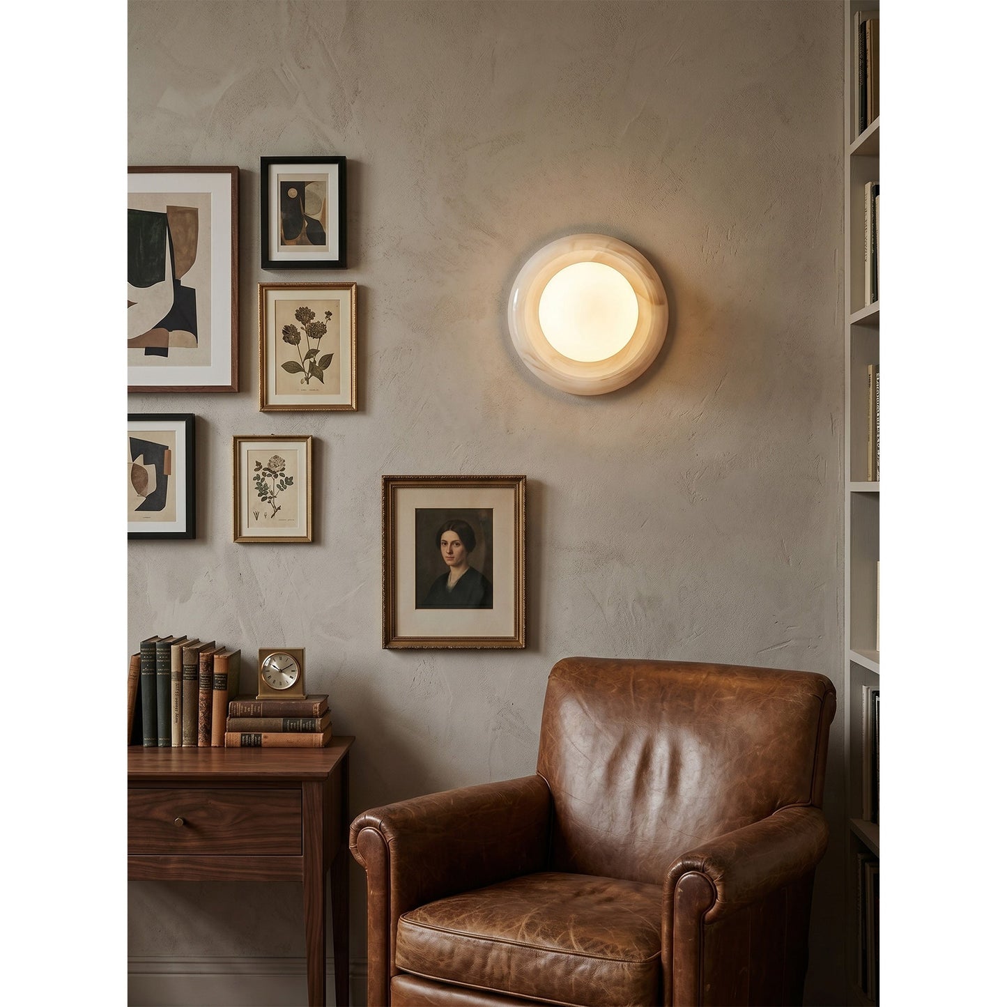 Novi Onyx Wall Lamp