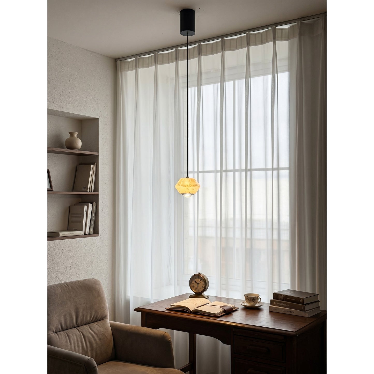 Diamante Alabaster Pendant Lamp