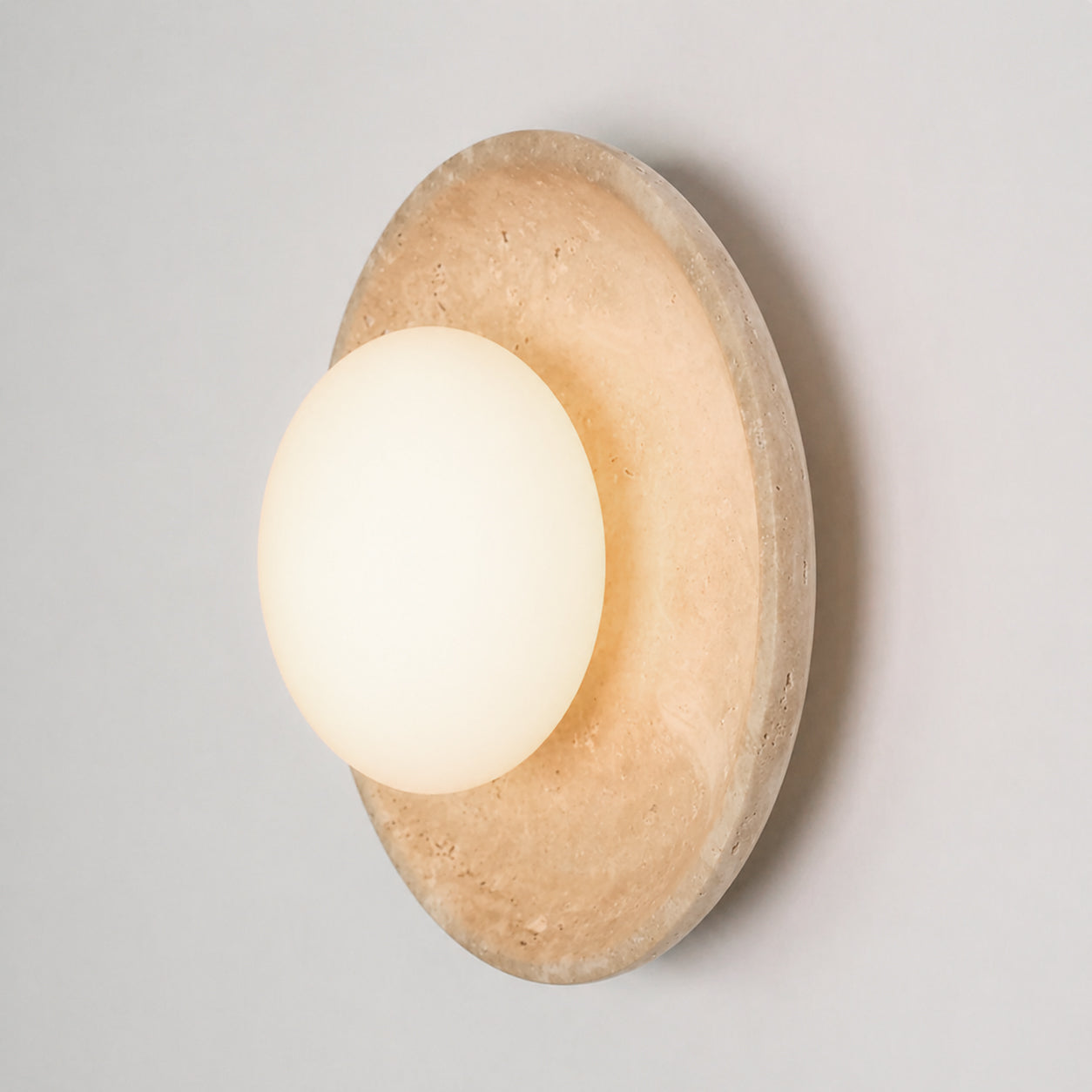 Eretoq Wall Sconce