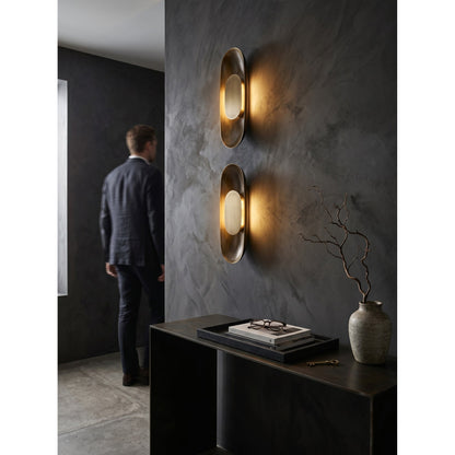 Esculpa Wall Sconce