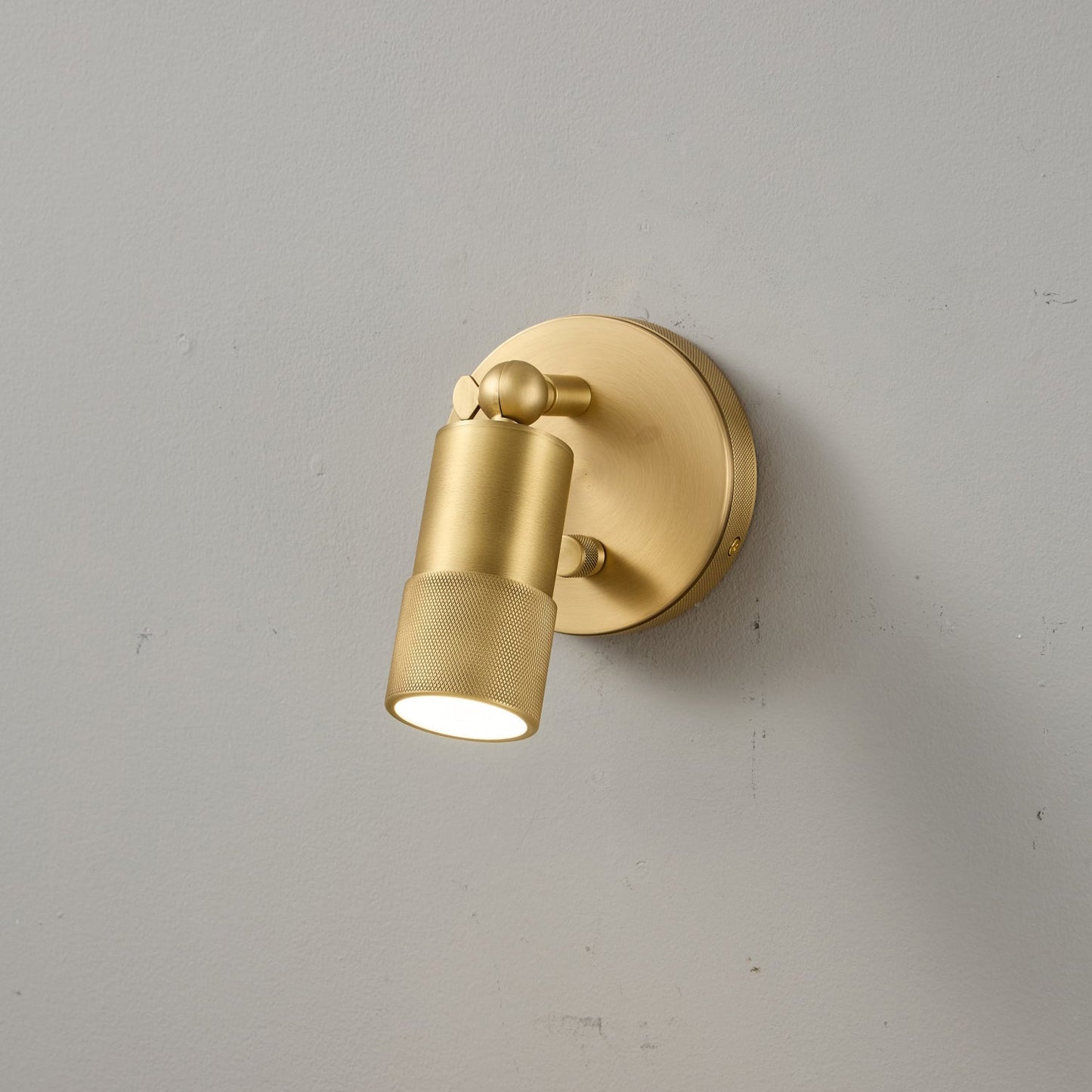 Jura Wall Sconce
