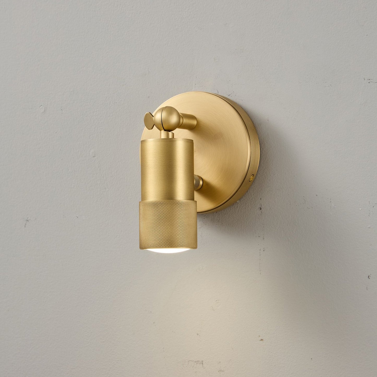 Jura Wall Sconce