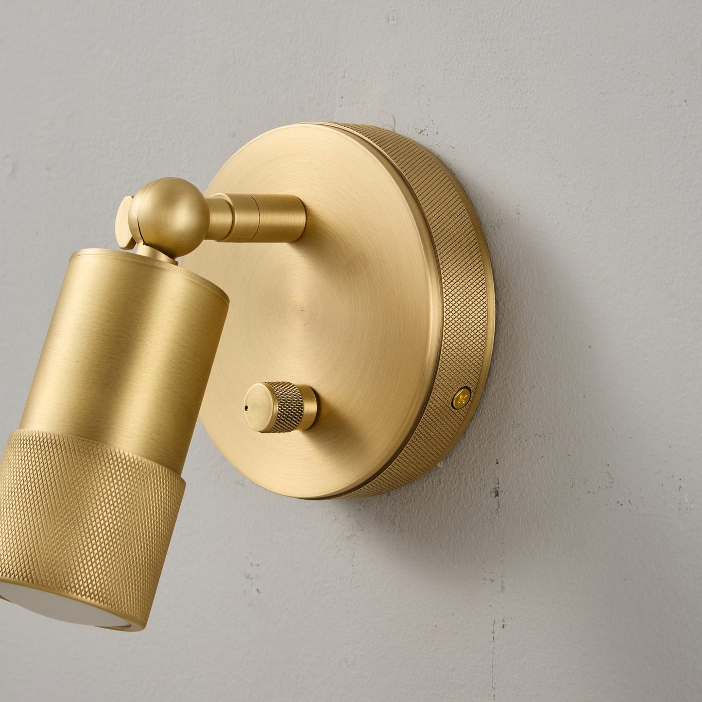 Jura Wall Sconce