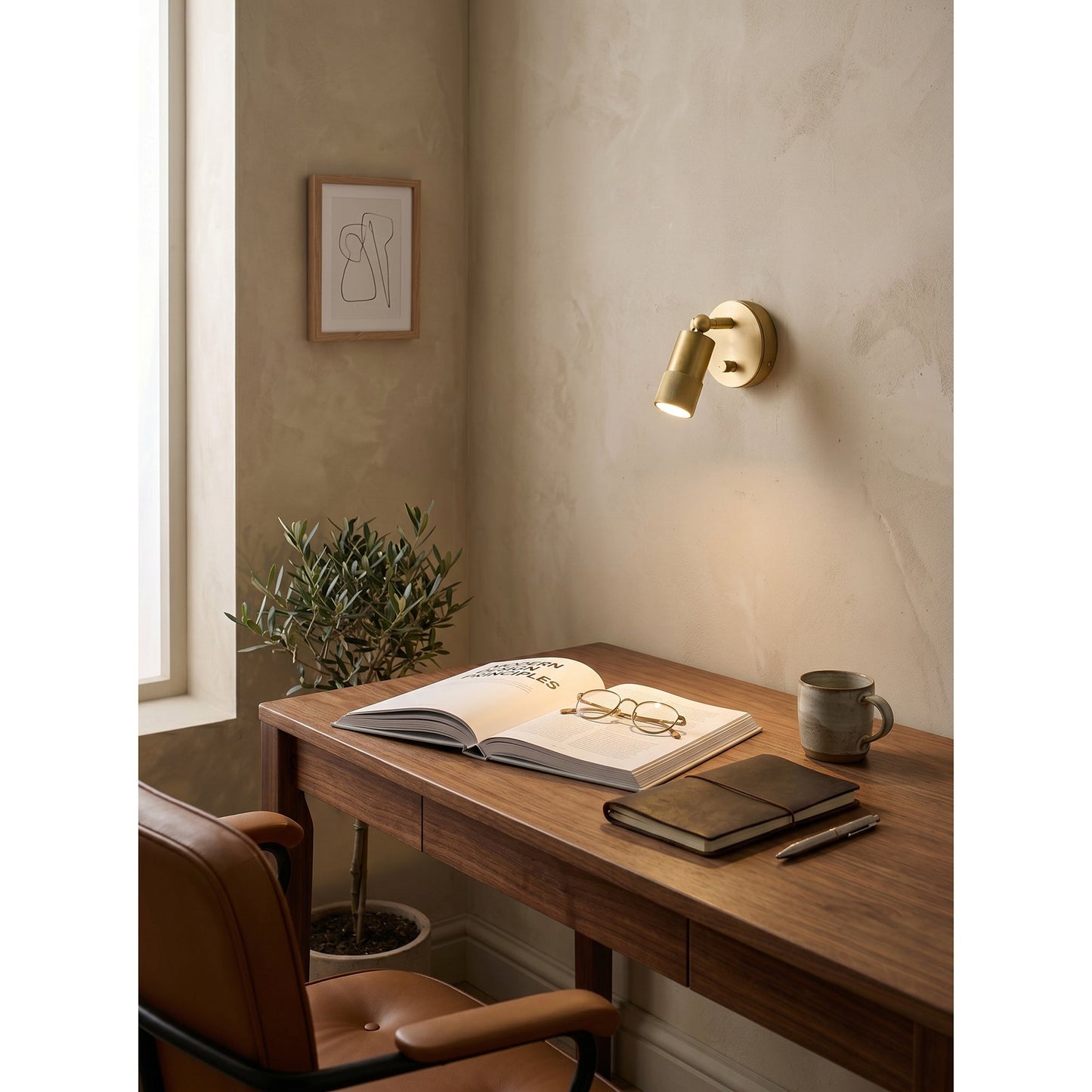 Jura Wall Sconce