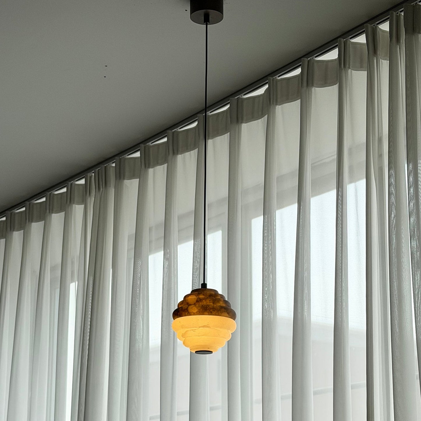 Mireille Alabaster Pendant Lamp