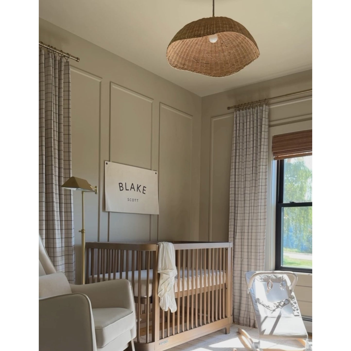 Nana Vermiculate Rattan Pendant Lamp