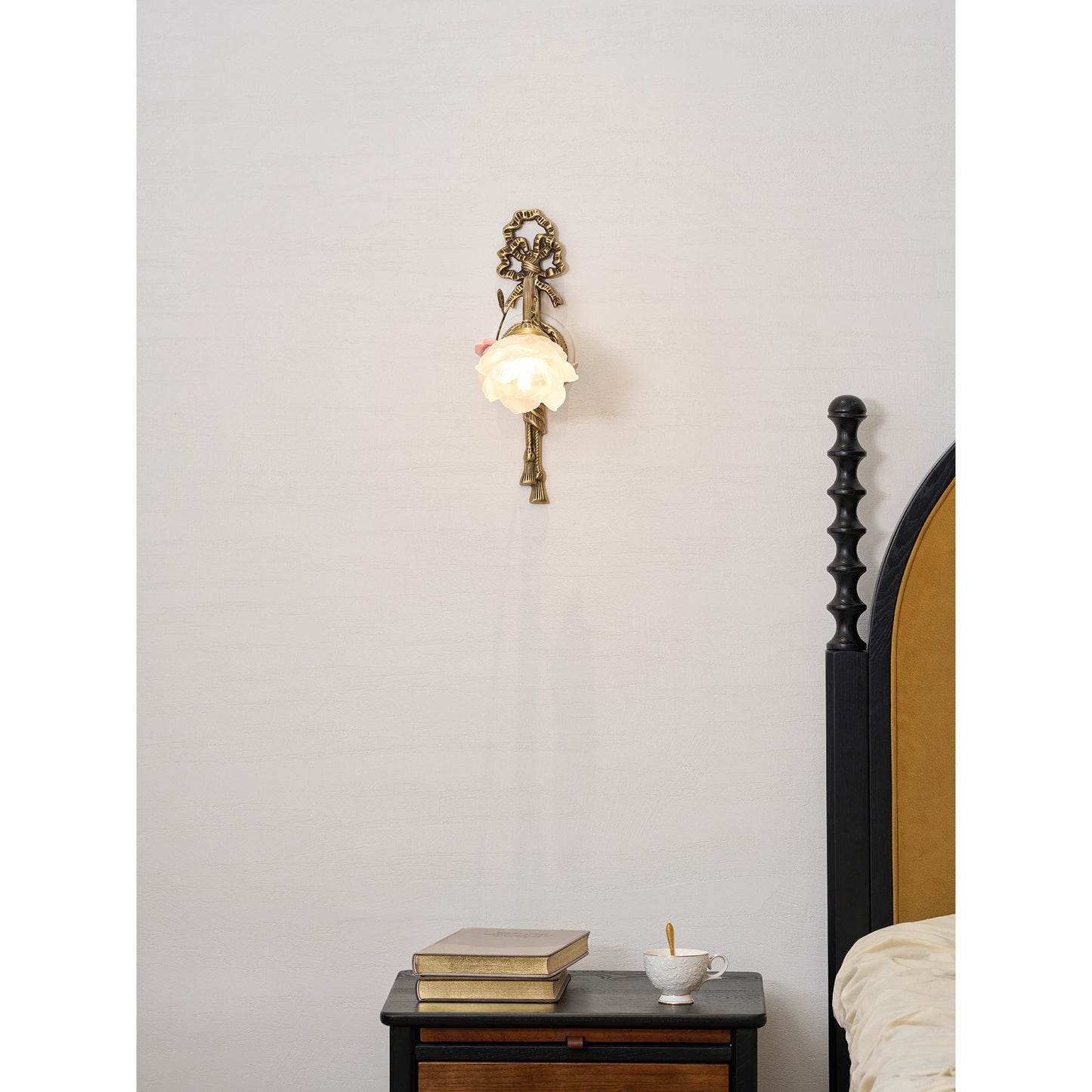 Rosalie Floral Wall Lamp