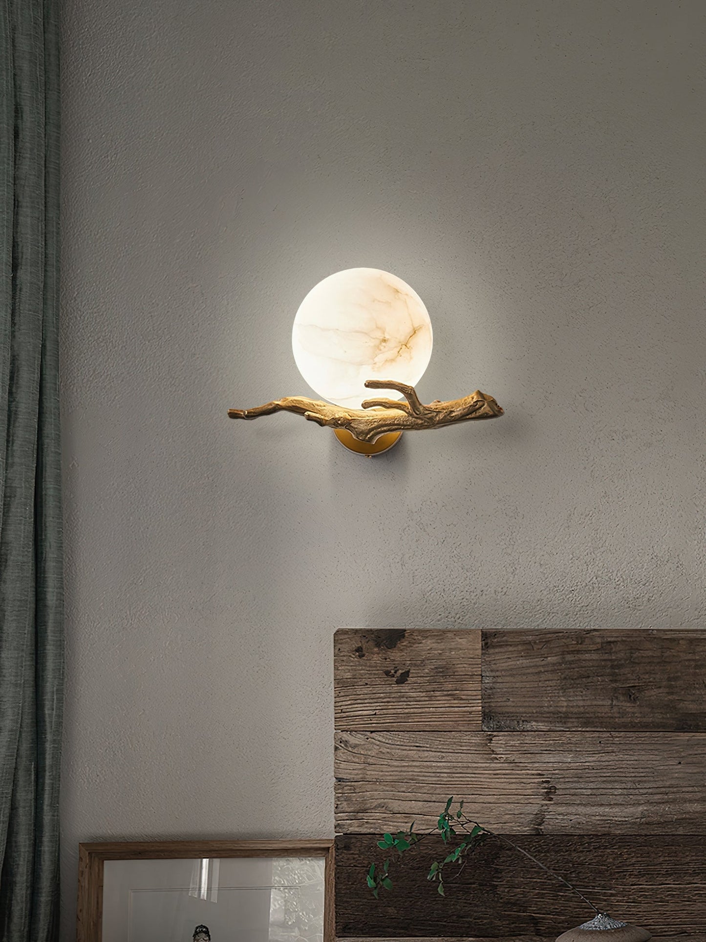 Retro Twigs Alabaster Wall Lamp